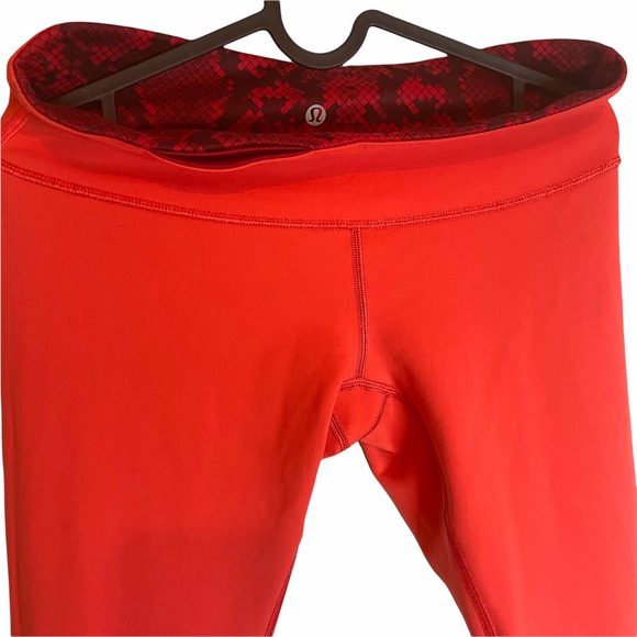 Lululemon Reversible Leggings Size 8 - Picture 6 of 8